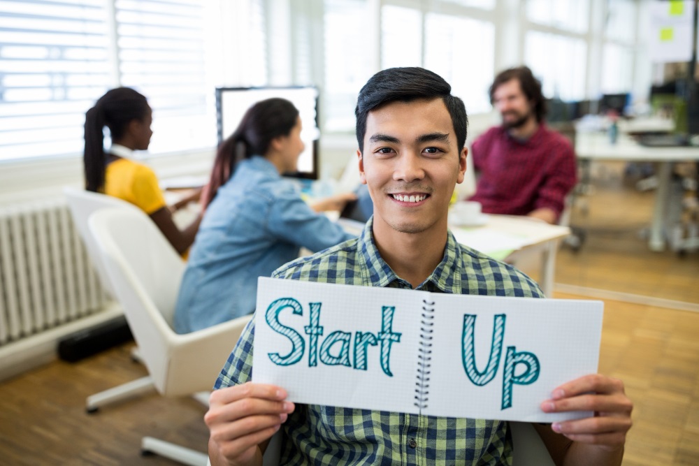 StartupLaunch Accelerator